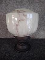 Klassieke plafondlamp met gemarmerde glazen kap, Ophalen of Verzenden, Gebruikt, Glas, Klassiek