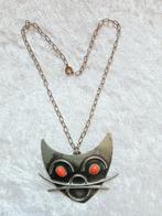 Leuke smeedijzeren hanger aan ketting - 60er jaren - poes, Verzenden, Overige materialen, Ketting, Met edelsteen