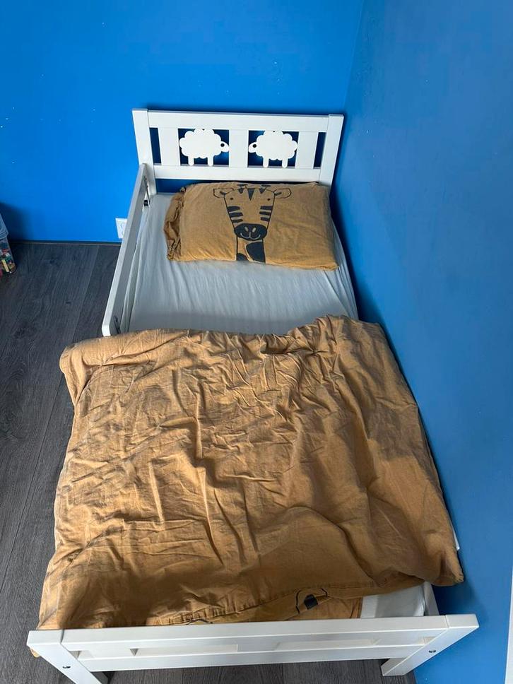 Peuterbed, Kinderen en Baby's, Kinderkamer | Bedden, Gebruikt, 160 tot 180 cm, 70 tot 85 cm, Lattenbodem, Matras, Ophalen