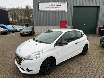 Peugeot 208 1.2 VTi Access Prijs Inclusief: Apk benodigde on beschikbaar voor biedingen