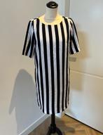 ZGAN wit zwart streep Only jurk XS 34 korte mouw feest outfi, Kleding | Dames, Only, Zwart, Ophalen of Verzenden, Zo goed als nieuw