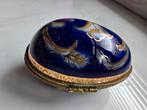 Antiek Porselein pillendoosje, Ophalen of Verzenden
