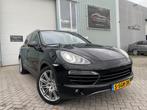 Porsche Cayenne 3.0 D XENON|LUCHTVERING|LEER|SCHUIFDAK|NW MO, Auto's, Porsche, Automaat, Gebruikt, Zwart, Bedrijf