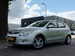 Hyundai i30 1.6i Dynamic, Voorwielaandrijving, Elektrische ramen, Gebruikt, 1591 cc