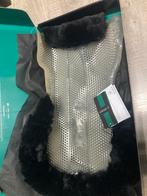 Acavallo NIEUWE therapeutische gelpad met schapenvacht full, Dieren en Toebehoren, Ophalen of Verzenden, Nieuw, Overige soorten