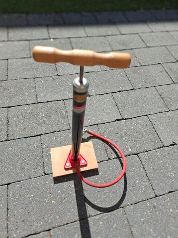 Jumbo Fietspomp - Vintage beschikbaar voor biedingen