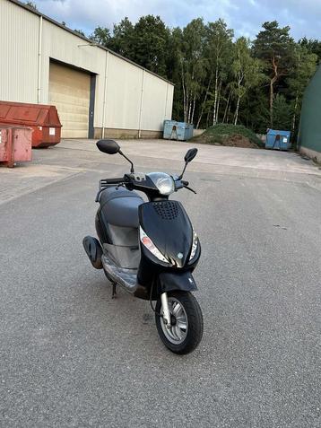 Zip 4t 2005 duits beschikbaar voor biedingen