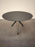 Ronde eettafel HPL Fenix zwart 125cm, Huis en Inrichting, Tafels | Eettafels, Rond, Ophalen of Verzenden, Zo goed als nieuw, Vijf personen of meer