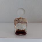 Cabochard van Gres met fluwelen strikje, Ophalen of Verzenden, Zo goed als nieuw, Miniatuur