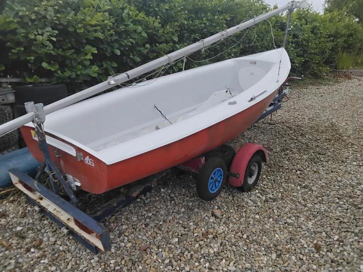 Flying Junior met trailer en lanceer/strandtrailer, Watersport en Boten, Zeilen en Zeiltoebehoren, Gebruikt, Overige typen, Minder dan 15 m²