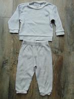 Feetje pakje grijs / wit maat 80 pyjama setje, Kinderen en Baby's, Babykleding | Maat 80, Gebruikt, Ophalen of Verzenden, Feetje
