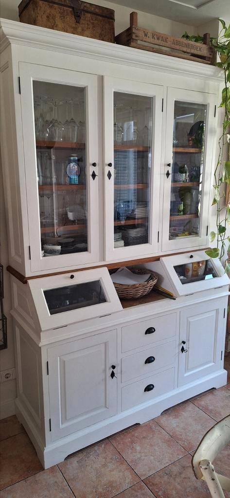 Vitrinekast, Huis en Inrichting, Kasten | Buffetkasten, Zo goed als nieuw, 200 cm of meer, 100 tot 150 cm, 25 tot 50 cm, Met lade(s)