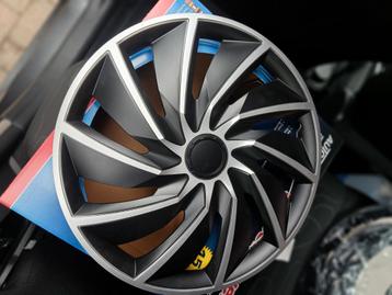 4 wieldoppen, 15 inch. beschikbaar voor biedingen