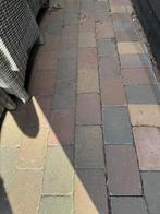 Gratis afhalen! Ongeveer 40m2 aan stenen, Tuin en Terras, Gebruikt, Klinkers, Ophalen of Verzenden, 10 m² of meer