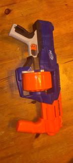 Surgefire nerf gun, Kinderen en Baby's, Ophalen of Verzenden, Zo goed als nieuw