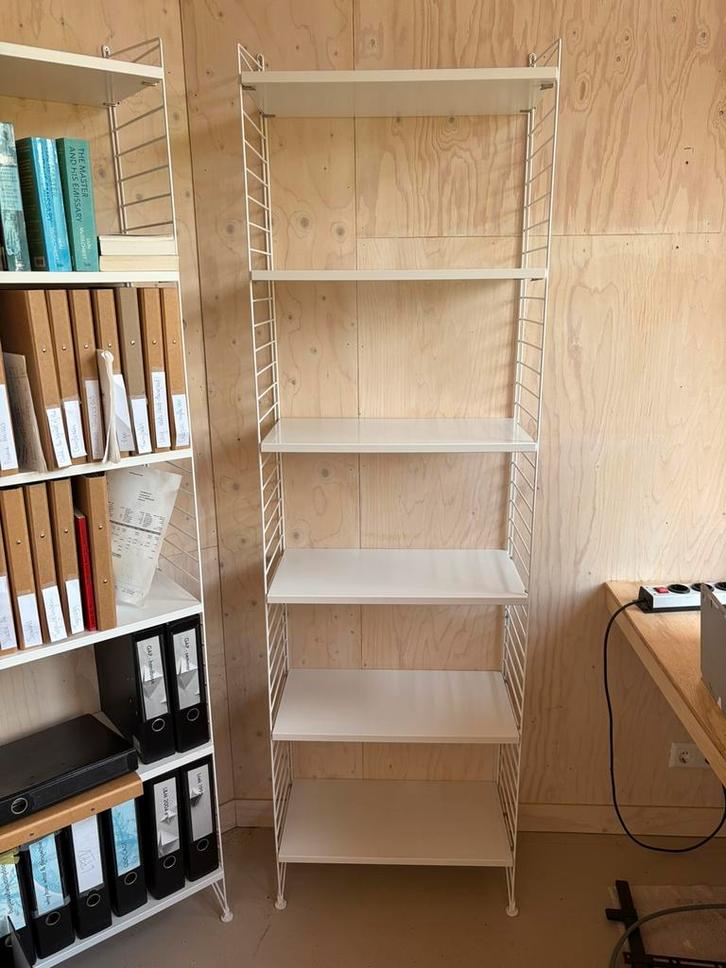 String Furniture Wandkast - Wit MDF gelakt met 6 planken, Huis en Inrichting, Kasten | Wandmeubels, Gebruikt, 200 cm of meer, Minder dan 150 cm