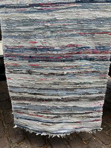 Zweeds voddenkleed 50x 140 cm beschikbaar voor biedingen