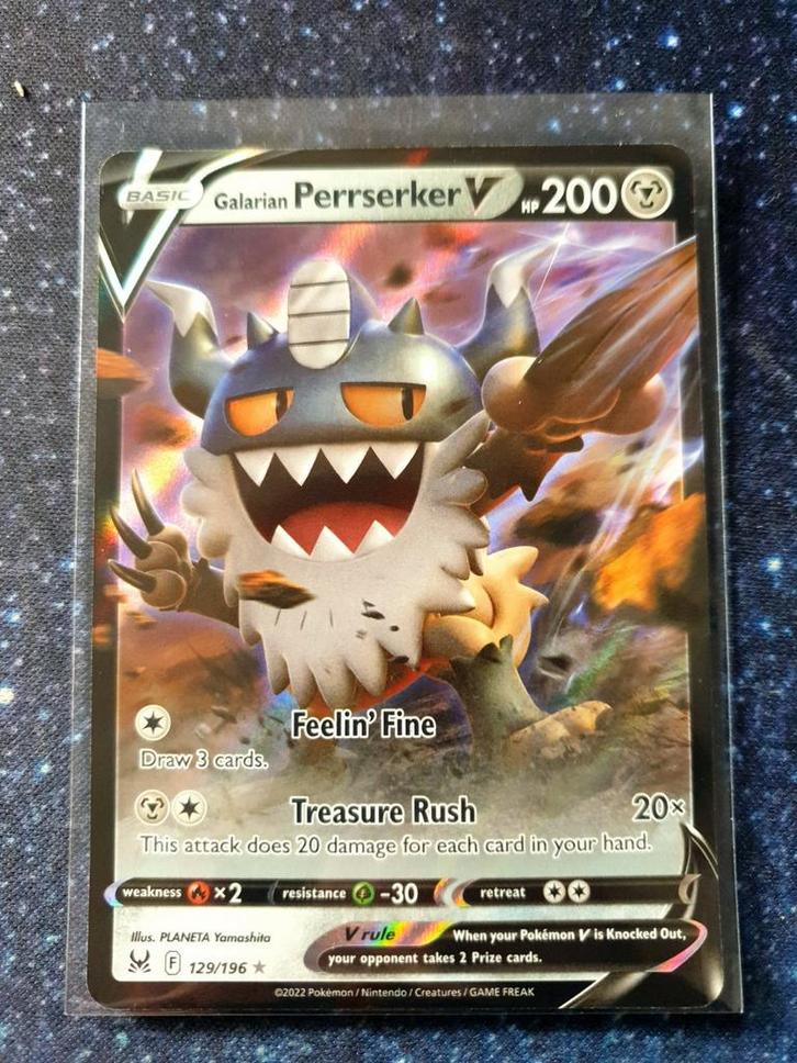 Pokémon kaart Galarian Perrserker V #129, Hobby en Vrije tijd, Verzamelkaartspellen | Pokémon, Zo goed als nieuw, Losse kaart