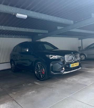 BMW iX1 Xline  204pk Full opties beschikbaar voor biedingen