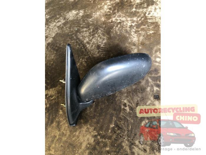 Buitenspiegel links van een Subaru Vivio, Auto-onderdelen, Spiegels, Subaru, Gebruikt, 3 maanden garantie, Ophalen