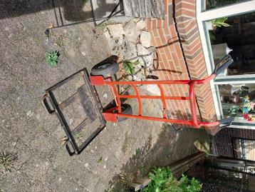Steekwagen 20 euro beschikbaar voor biedingen
