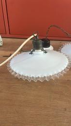 Twee Antieke Franse opaline (melkglas) hanglampjes kartel, Huis en Inrichting, Lampen | Wandlampen, Ophalen of Verzenden, Gebruikt