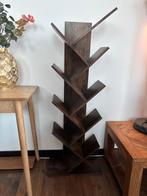 Bruine boekenkast - 139x50 cm, Ophalen, Gebruikt, 100 tot 150 cm, 50 tot 100 cm