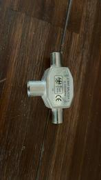 Coax splitter, Ophalen of Verzenden, Zo goed als nieuw, Minder dan 2 meter, Coaxiale kabel