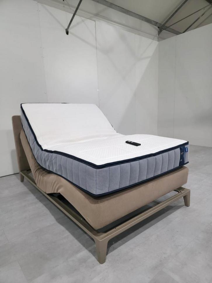 Auping Criade Elektrisch Boxspring 120x200, Huis en Inrichting, Slaapkamer | Boxsprings, Zo goed als nieuw, 120 cm, 200 cm, Tweepersoons