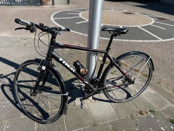 Trek 7.7 - 20 inch - 51cm met Garmin beschikbaar voor biedingen