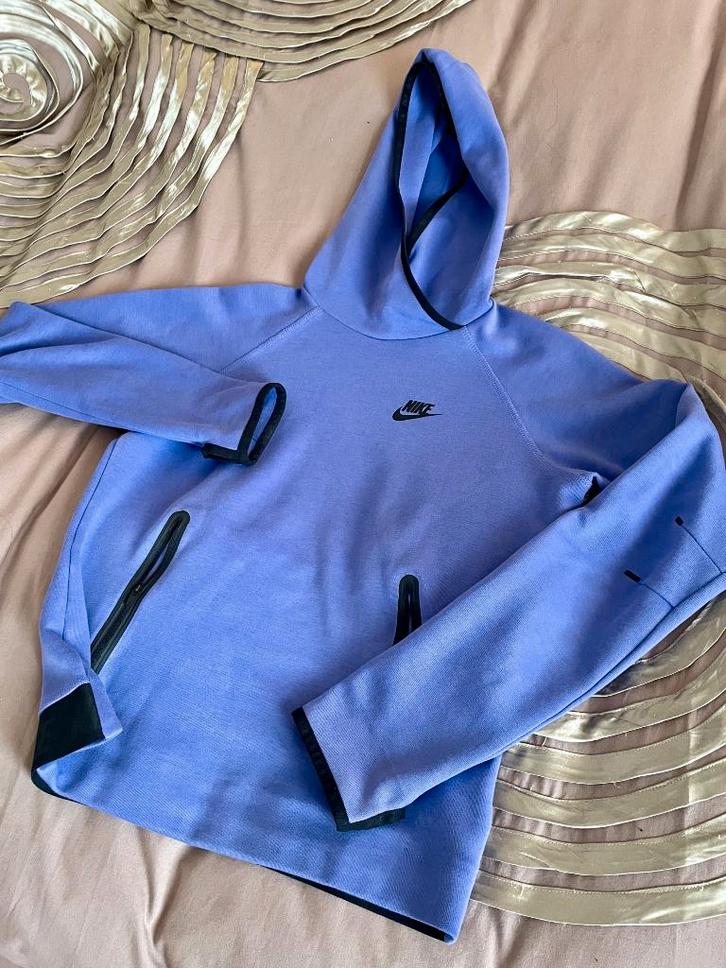 Nike hoodie mt.36, Kleding | Dames, Sportkleding, Zo goed als nieuw, Overige typen, Maat 36 (S), Paars, Ophalen of Verzenden