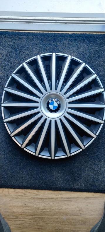BMW wieldoppen 16 inch beschikbaar voor biedingen