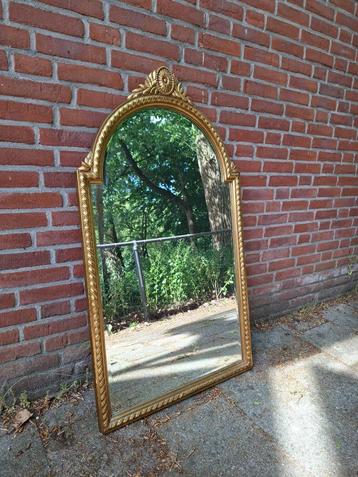 Deknudt Gouden Kuifspiegel 116x66 beschikbaar voor biedingen