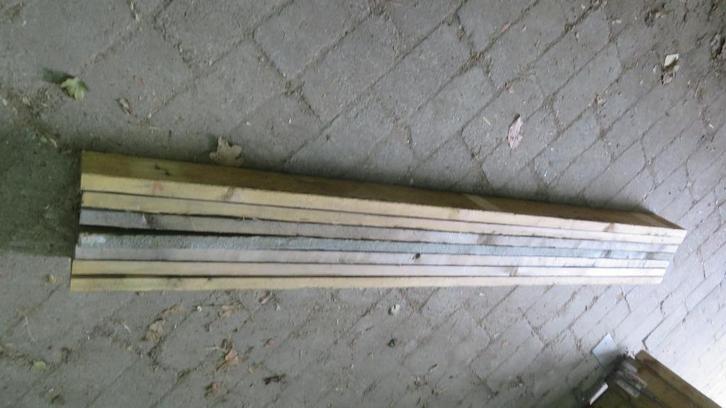 Balkhout en diverse., Doe-het-zelf en Verbouw, Hout en Planken, Gebruikt, Balk, Vuren, 300 cm of meer, 50 mm of meer, Ophalen