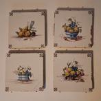 4 antieke polychroom tegels met fruitdecor, Antiek en Kunst, Antiek | Wandborden en Tegels, Ophalen of Verzenden