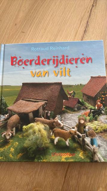Rotraud Reinhard - Boerderijdieren van vilt beschikbaar voor biedingen