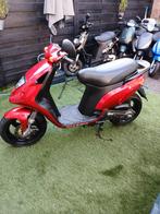 piaggio nrg ntt  50cc 2t lc 8000km duits, Fietsen en Brommers, Ophalen of Verzenden, Zo goed als nieuw