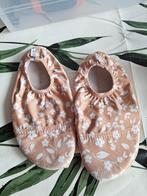 Slipstop Schoenen Maat L - Bloemenprint, Kinderen en Baby's, Kinderkleding | Schoenen en Sokken, Gebruikt, Jongen of Meisje, Schoenen