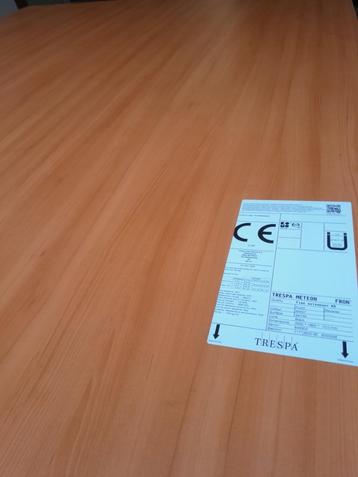 Aantal platen trespa nieuw NW07 Montreaux Sunglow (nr19) beschikbaar voor biedingen