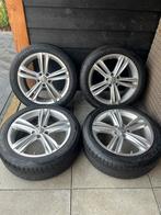 Volkswagen T Roc Sebring orgineel 215 50 18 Tpms, Auto-onderdelen, Banden en Velgen, 18 inch, Banden en Velgen, Ophalen of Verzenden