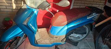 Kymco people s  beschikbaar voor biedingen