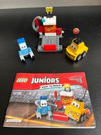 LEGO Juniors Cars 10732 Guido & Luigi's Pitstop, Kinderen en Baby's, Speelgoed | Duplo en Lego, Ophalen of Verzenden, Zo goed als nieuw