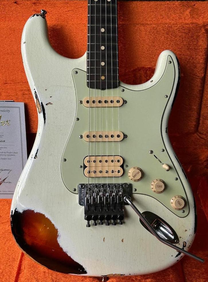 Fender Stratocaster 1960 Heavy Relic HSS & Floyd Rose, Muziek en Instrumenten, Snaarinstrumenten | Gitaren | Elektrisch, Gebruikt