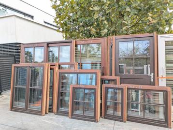 Bundel: 2x SCHUIFPUI + 2x DEUR + 13 KOZIJNEN Hardhout !!! beschikbaar voor biedingen