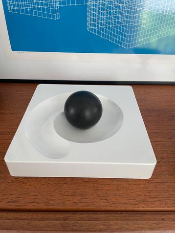 Artemide Spyros beschikbaar voor biedingen