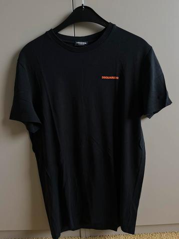Dsquared2 T-Shirt. Maat M. beschikbaar voor biedingen