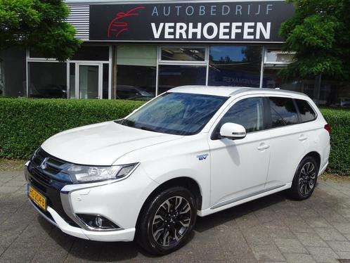Mitsubishi Outlander 2.0 PHEV instyle - BUMPER PAKKET - UNIE, Auto's, Mitsubishi, Bedrijf, Te koop, Outlander, 4x4, ABS, Achteruitrijcamera