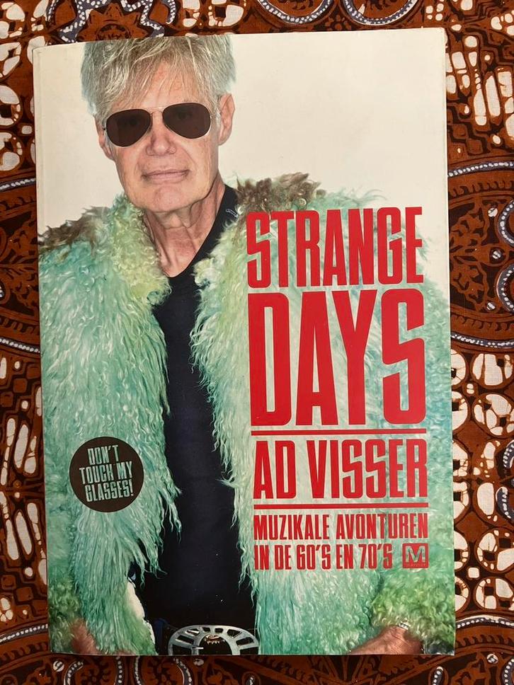 Ad Visser - Strange days, Boeken, Literatuur, Gelezen, Nederland, Ophalen of Verzenden