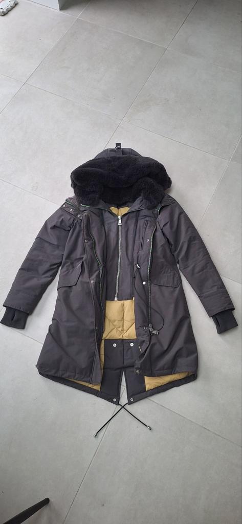 Airforce winterjas maat M. Double zip fishtail parka, Kleding | Dames, Jassen | Winter, Zo goed als nieuw, Maat 38/40 (M), Grijs