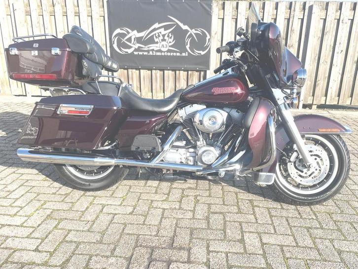 HARLEY-DAVIDSON ELECTRA GLIDE STANDARD FLHTI (bj 2005), Motoren, Motoren | Harley-Davidson, Toermotor, meer dan 35 kW, 2 cilinders